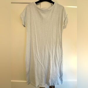 GAP Shift Dress Blue and White Stripes with Cap Sleeves Size Small Women’s